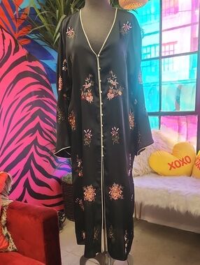 Black Long Sleeve Embroidered Maxi Dress